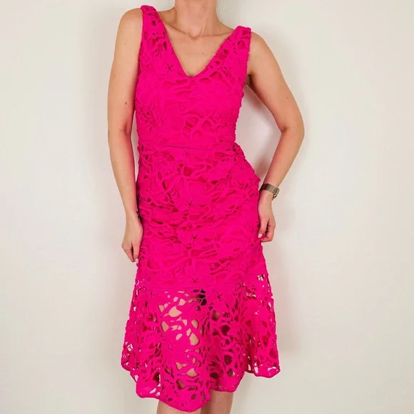 Alexia Admor Floral Lace V-neck Peplum Hem Eyelet Pink Midi Dress - Picture 4 of 14